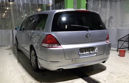 Хонда Одиссей: покупаем через интернет