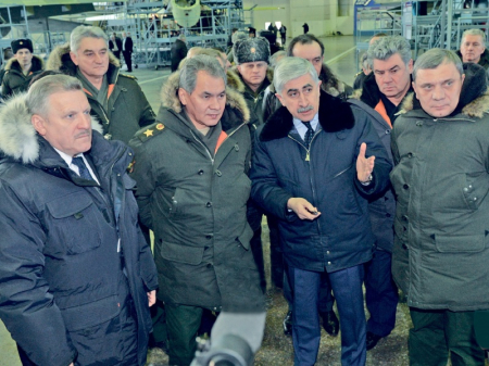 Шойгу принял 12 самолётов и добавил денег на 2 корвета  