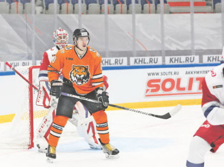 «Тигры» за «паровозом» не угнались