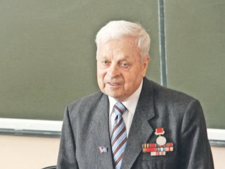 Сын полка - почти как в повести Катаева