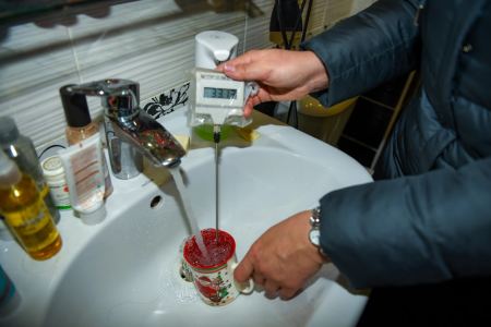 Горячая вода – холодные цифры: как привести квитанцию в чувство