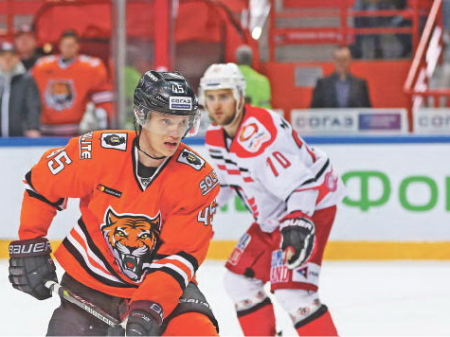 Валентин Пьянов: «В «Амуре» отличная хоккейная атмосфера»