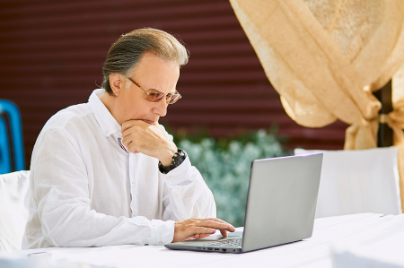 Корпоративные сайты мошенники стали чаще использовать для обмана пользователей