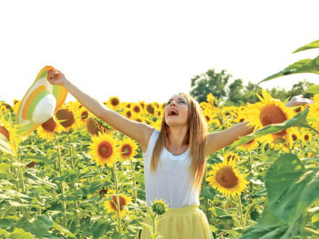 В августе солнце греет, а вода холодеет